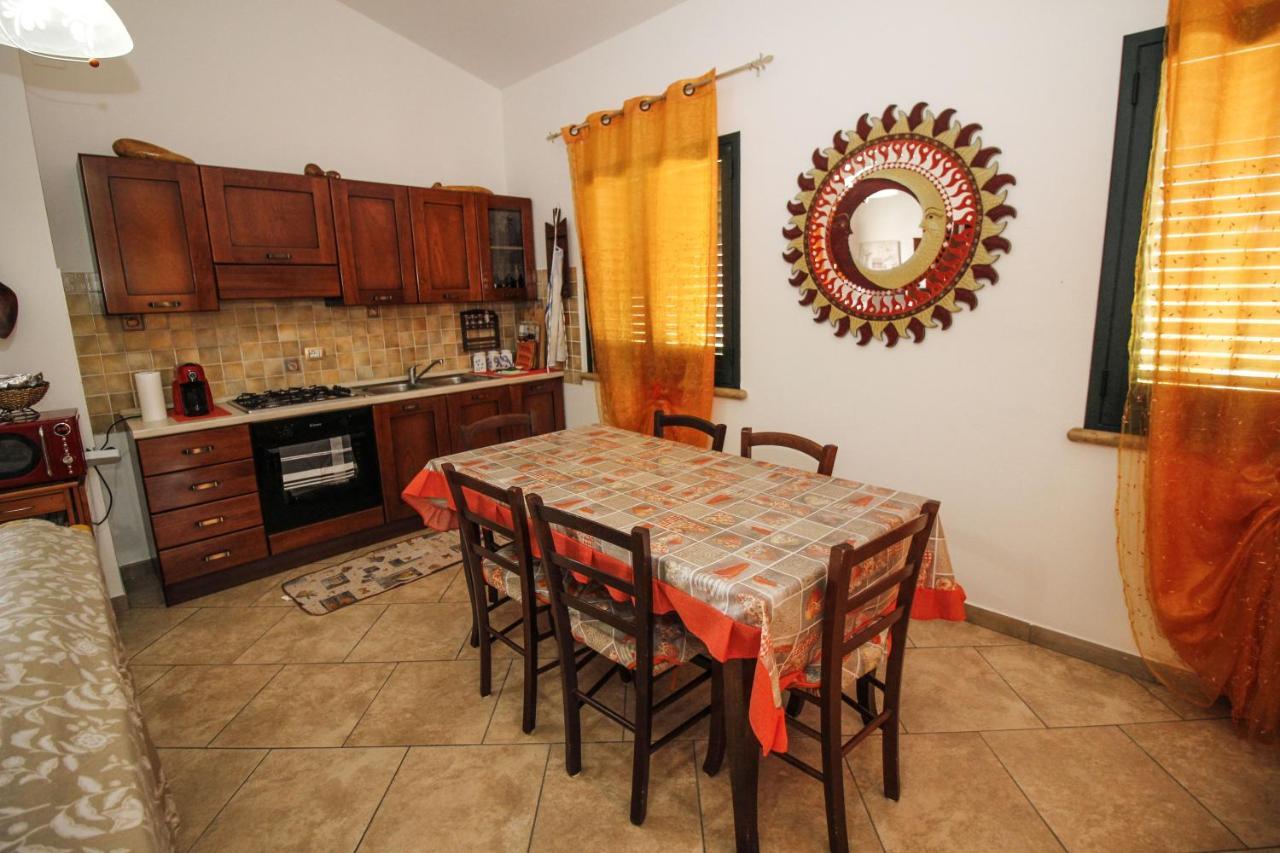 Casa Di Fabia Daire SantʼAntìoco Dış mekan fotoğraf